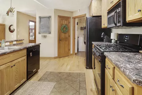 Kitchen - 588 E Southernview Rd, Ozark, MO 65721 photo 2 of 3