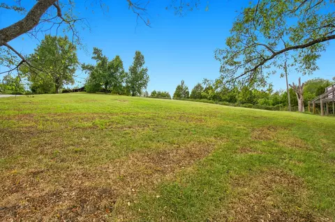Exterior - 1401 Rockhill Cir, Ozark, MO 65721 photo 5 of 9