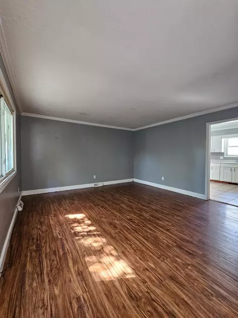 Living - 1406 W Calhoun St #A-B, Springfield, MO 65802 photo 1 of 5