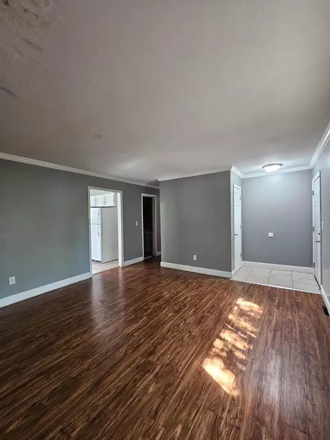Living - 1406 W Calhoun St #A-B, Springfield, MO 65802 photo 3 of 5
