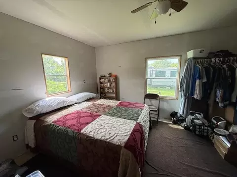 Bedroom - 1498 State Route Ra, Mountain View, MO 65548 photo 1 of 2