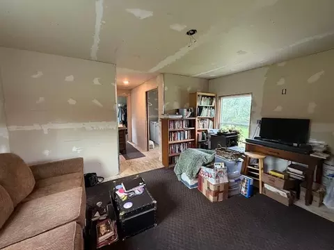 Living - 1498 State Route Ra, Mountain View, MO 65548 photo 1 of 1