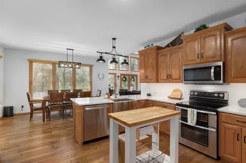 Kitchen - 259 Spring Vly, Marshfield, MO 65706 photo 3 of 6
