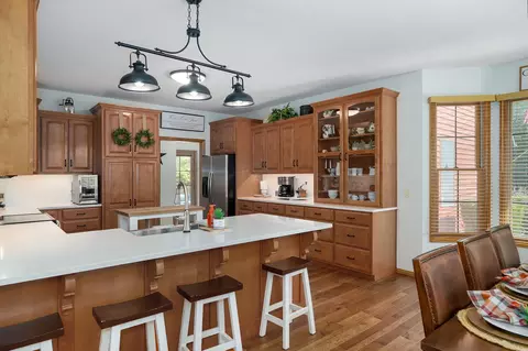 Kitchen - 259 Spring Vly, Marshfield, MO 65706 photo 1 of 6