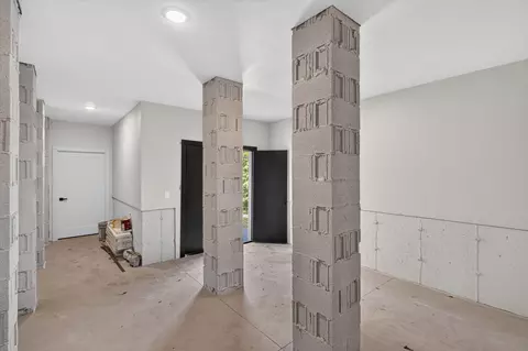 Entry Way - 346 Sunset Dr, Saddlebrooke, MO 65630 photo 1 of 1