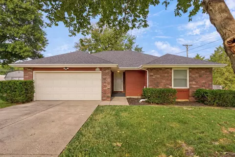 Exterior - 915 Breann Ct, Nixa, MO 65714 photo 2 of 8