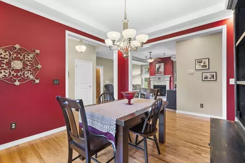 Dining - 1712 N Gregory Dr, Nixa, MO 65714 photo 2 of 2