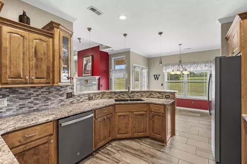 Kitchen - 1712 N Gregory Dr, Nixa, MO 65714 photo 2 of 3