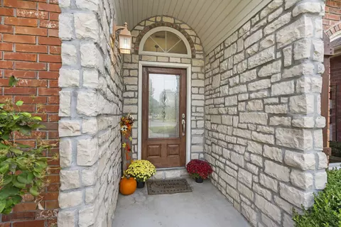 Entry Way - 1712 N Gregory Dr, Nixa, MO 65714 photo 1 of 2