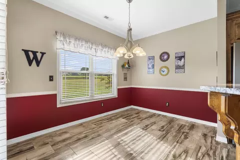 Dining - 1712 N Gregory Dr, Nixa, MO 65714 photo 1 of 2