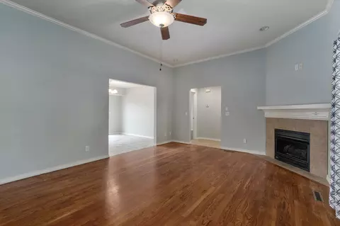 Living - 102 Emily Ln, Willard, MO 65781 photo 2 of 4