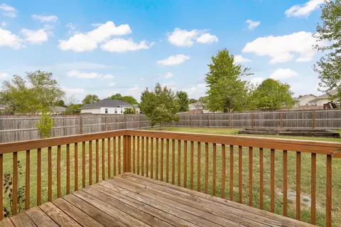 Exterior - 102 Emily Ln, Willard, MO 65781 photo 4 of 8