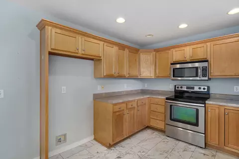 Kitchen - 102 Emily Ln, Willard, MO 65781 photo 2 of 3