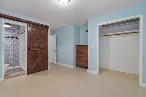 Bedroom - 2141 S Oak Grove Ave, Springfield, MO 65804 photo 2 of 5