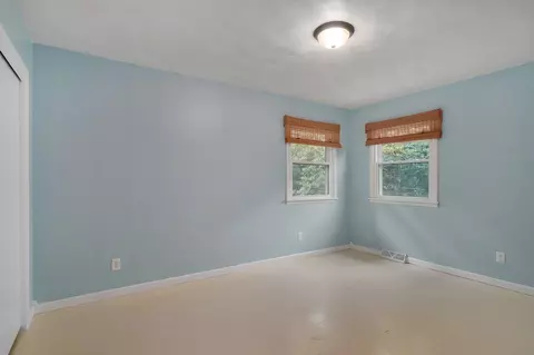 Bedroom - 2141 S Oak Grove Ave, Springfield, MO 65804 photo 4 of 5