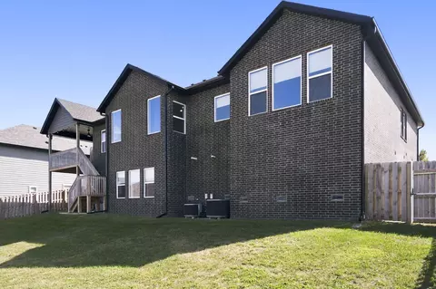 Exterior - 1505 E Silo Ridge Dr, Ozark, MO 65721 photo 7 of 8
