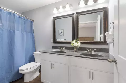 Bath - 41 Bunker Dr #2, Branson West, MO 65737 photo 1 of 3