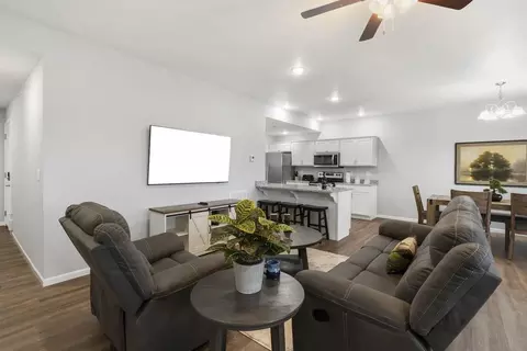 Living - 41 Bunker Dr #2, Branson West, MO 65737 photo 2 of 3