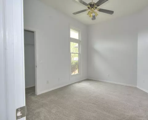 Bedroom - 2525 N Meadowlake Dr, Springfield, MO 65802 photo 3 of 3