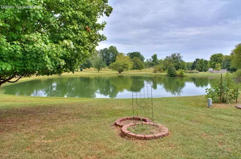 Other - 2525 N Meadowlake Dr, Springfield, MO 65802 photo 2 of 2