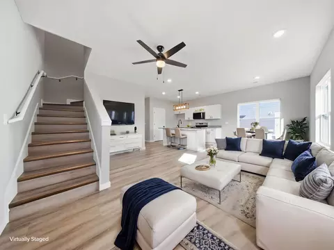 Living - 5175 W Crestmere Dr, Springfield, MO 65802 photo 1 of 1