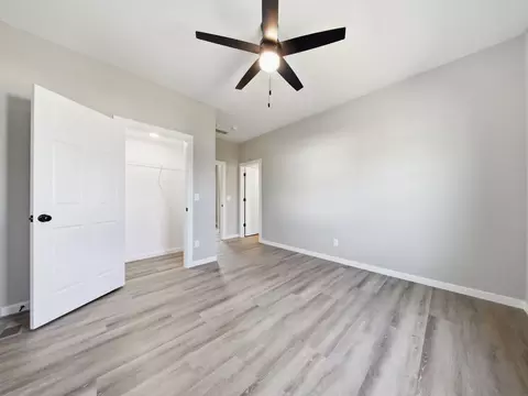 Bedroom - 5175 W Crestmere Dr, Springfield, MO 65802 photo 9 of 9
