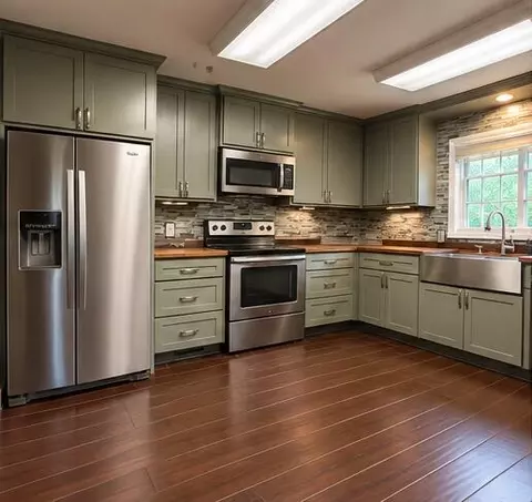 Kitchen - 4142 S Broadway Ave, Springfield, MO 65807 photo 2 of 3