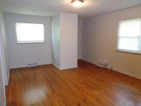 Living - 1200 W Atlantic St, Springfield, MO 65803 photo 1 of 4