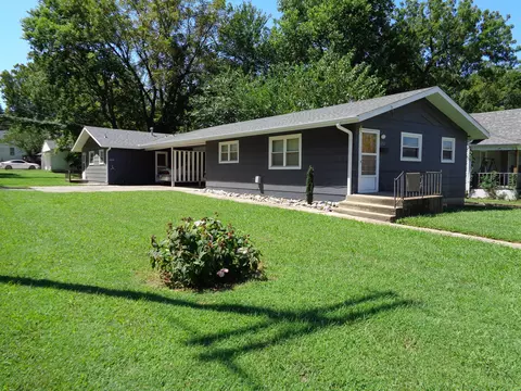 Other - 1200 W Atlantic St, Springfield, MO 65803 photo 2 of 3