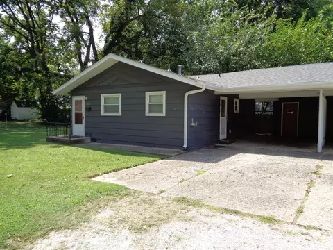 Exterior - 1200 W Atlantic St, Springfield, MO 65803 photo 3 of 3