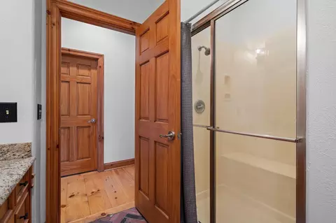 Bath - 6221 S Bluff Ridge Rd, Ozark, MO 65721 photo 7 of 8