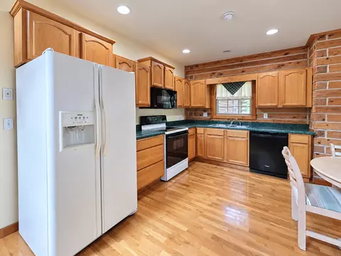Kitchen - 4730 Highway 63, Cabool, MO 65689 photo 1 of 2