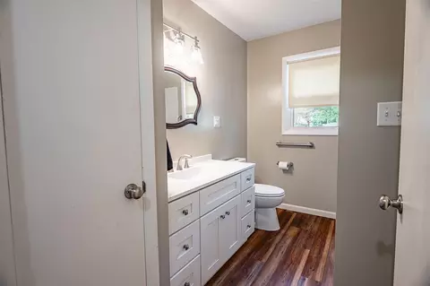 Bath - 214 S Farmer Rd, Willard, MO 65781 photo 2 of 3