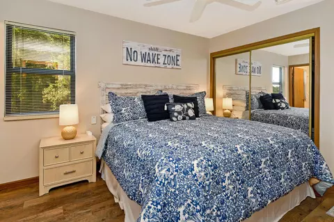 Bedroom - 5 Treehouse Ln # 3, Branson, MO 65616 photo 1 of 6