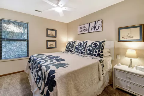 Bedroom - 5 Treehouse Ln # 3, Branson, MO 65616 photo 5 of 6