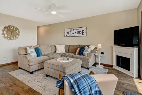 Living - 5 Treehouse Ln # 3, Branson, MO 65616 photo 3 of 5