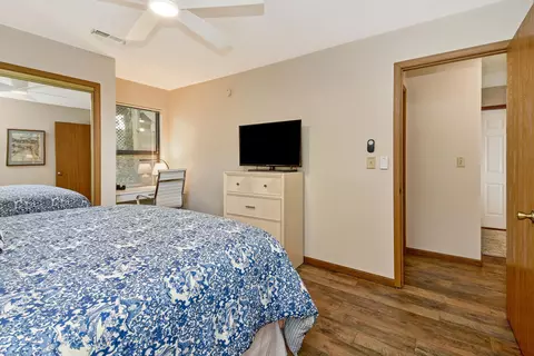 Bedroom - 5 Treehouse Ln # 3, Branson, MO 65616 photo 4 of 6