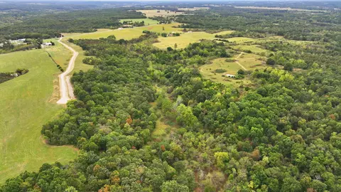 000 Freedom Rd #80 AC, Marshfield, MO 65706 photo 3