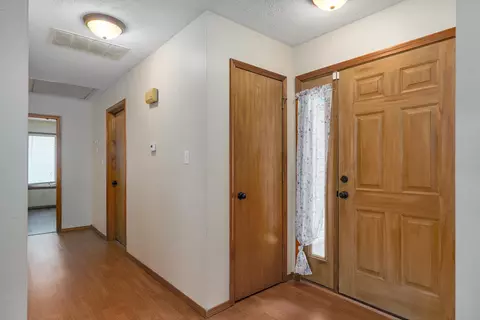Entry Way - 3484 S Meadowlark Ave, Springfield, MO 65807 photo 1 of 2