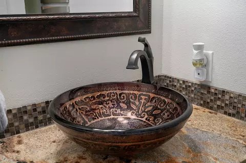 Bath - 164 Spring Branch Ln, Ozark, MO 65721 photo 6 of 11