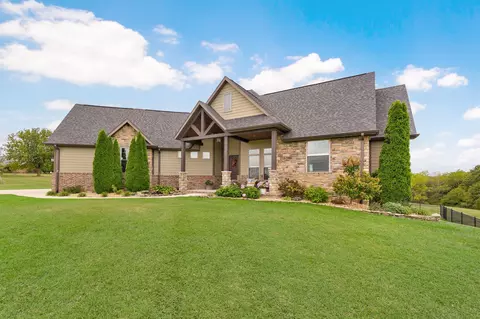 Exterior - 164 Spring Branch Ln, Ozark, MO 65721 photo 1 of 15