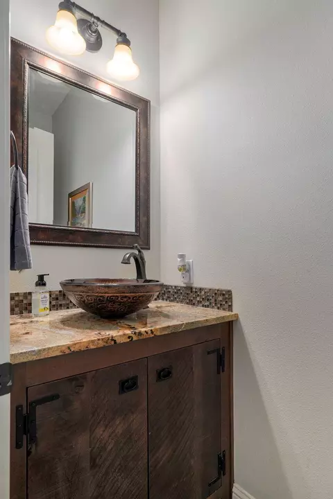 Bath - 164 Spring Branch Ln, Ozark, MO 65721 photo 5 of 11