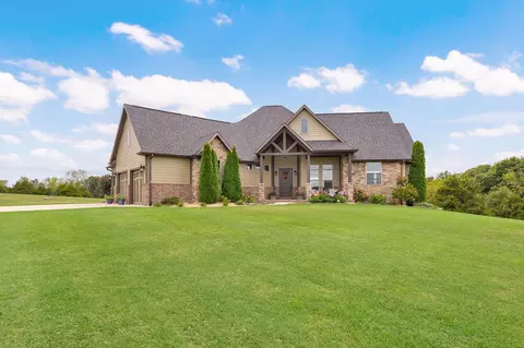 Exterior - 164 Spring Branch Ln, Ozark, MO 65721 photo 3 of 15