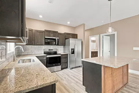 Kitchen - 1451 N Rogers Ave, Springfield, MO 65802 photo 2 of 4
