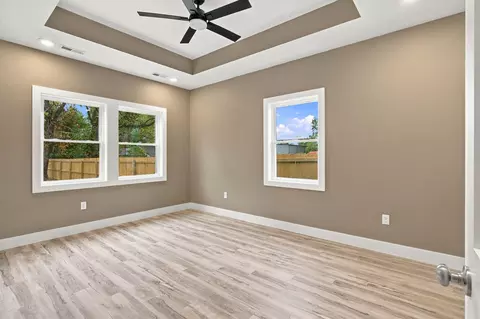 Bedroom - 1451 N Rogers Ave, Springfield, MO 65802 photo 3 of 4