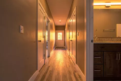 Entry Way - 1451 N Rogers Ave, Springfield, MO 65802 photo 3 of 4