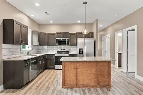 Kitchen - 1451 N Rogers Ave, Springfield, MO 65802 photo 1 of 4