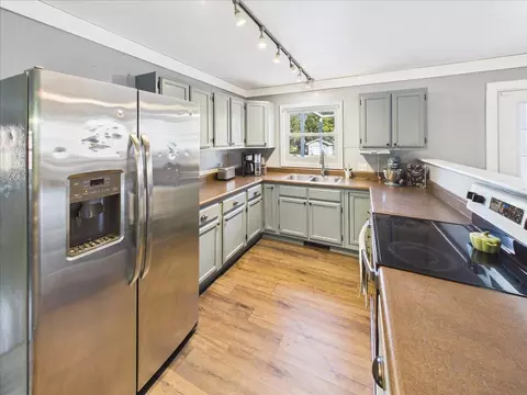 Kitchen - 1115 S Locust St, Buffalo, MO 65622 photo 1 of 3