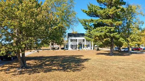 Exterior - 1115 S Locust St, Buffalo, MO 65622 photo 10 of 12