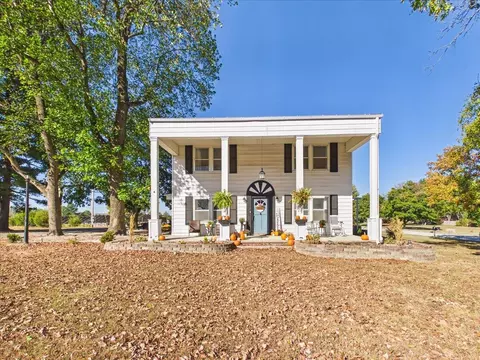 Other - 1115 S Locust St, Buffalo, MO 65622 photo 1 of 9
